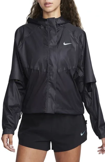 Size L- Nike Running Division Aerogami Women&#039;s Storm-FIT ADV Jacket, Black.