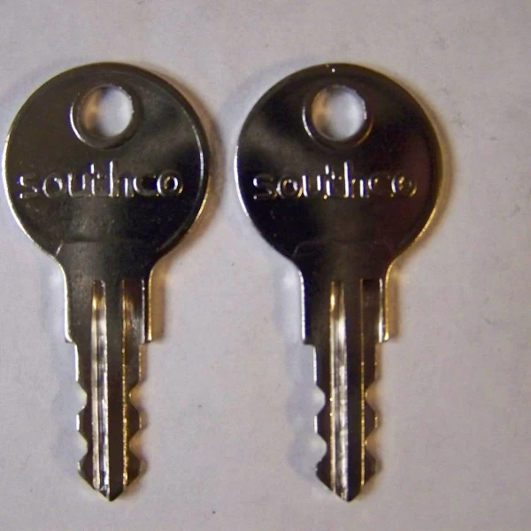 Southco keys R001 QTY 2