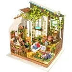 Wooden Miniature House Kit, DIY Dollhouse Kit - Miller&#039;s Garden, 1:24 Scale Mode