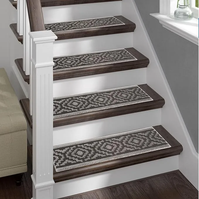 The Sofia Rugs Stair Treads Non Slip Stair Runner - 28inX9in Premium Carpet Stair ...