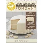 Wilton White Chocolate Flavored Fondant made with Real Chocolate 24 oz