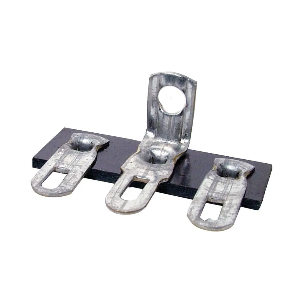 Solo Terminal Strip - 3 Lug, 2nd Lug Common, Horizontal