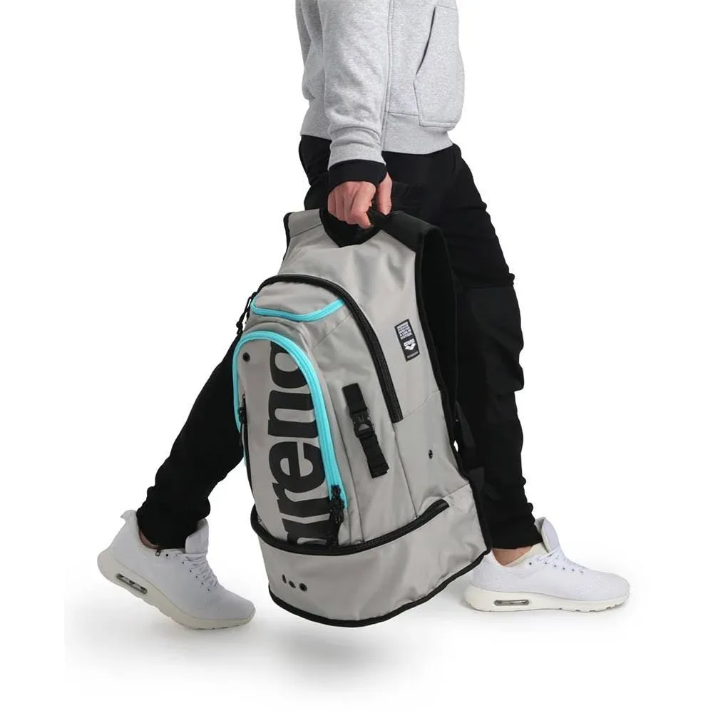 Arena Fastpack 3.0 Backpack 40L - Ice/Sky