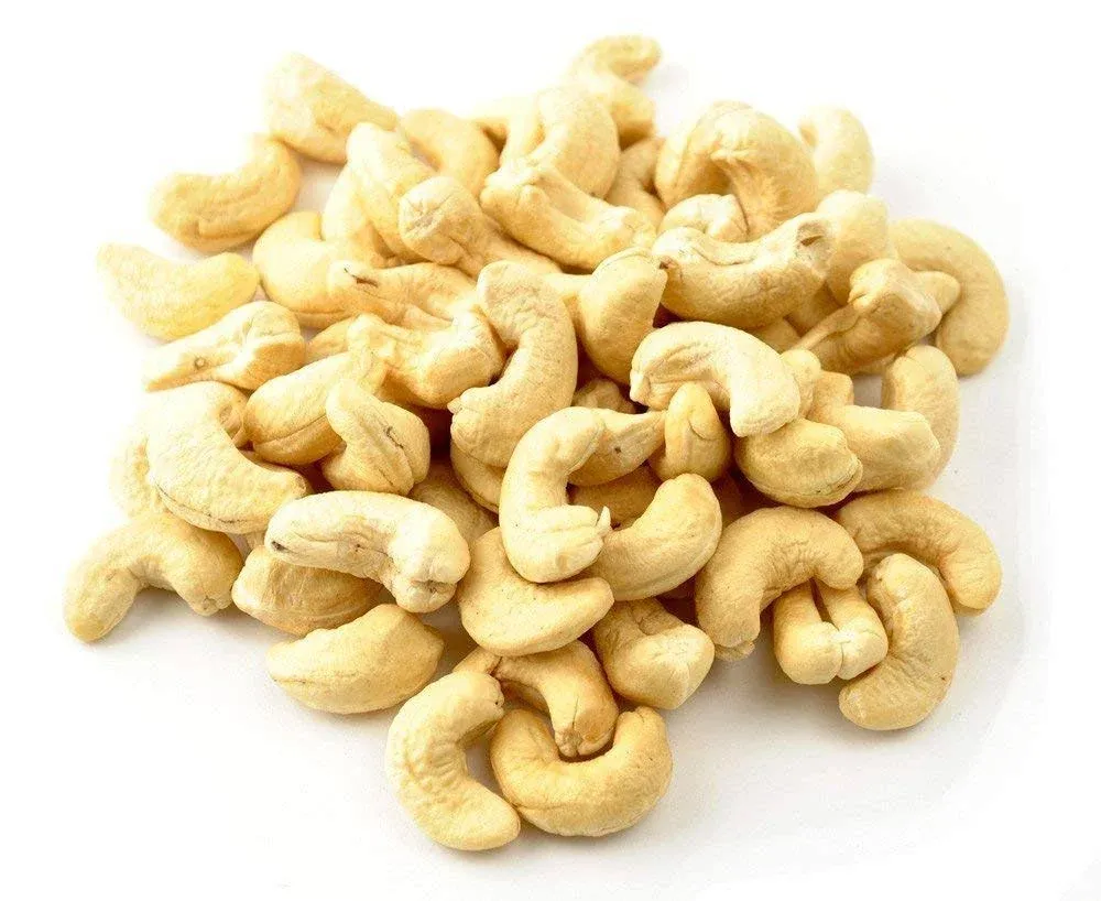 Organic Raw Cashews in Resealable Bag - Anna and Sarah