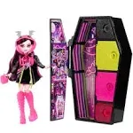 Monster High Doll, Draculaura (Skulltimate Secrets: Neon Frights)