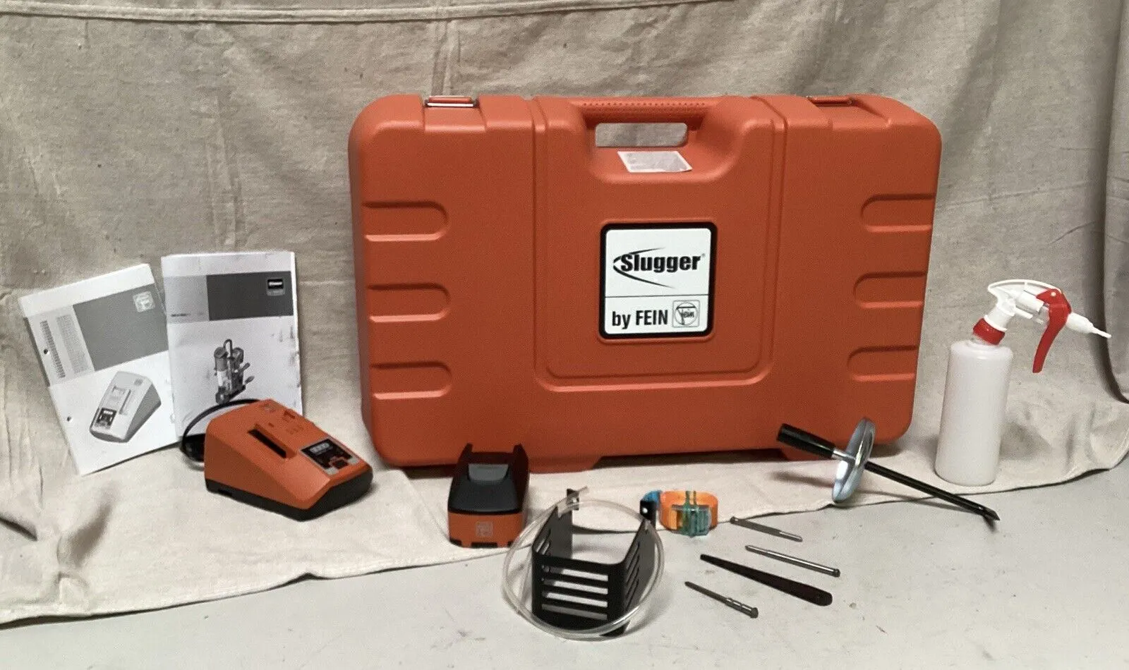 SLUGGER BY FEIN AJMU137 PMQW Magnetic Drill Kit 18V DC DAMAGED