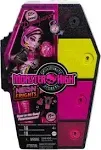 ​Monster High Neon Frights Draculaura Doll Skulltimate Secrets 125+Looks 2023