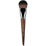 NWT Make Up For Ever 108 Brush