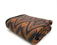 PuTian Merino Wool Blanket Camping Outdoor Blanket - 63&#034; x 51&#034; Red Brown Great f