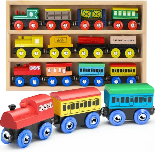 Play22 Wooden Magnetic Train Set