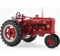 Fleet Farmall Super M 1:16 Scale Tractor