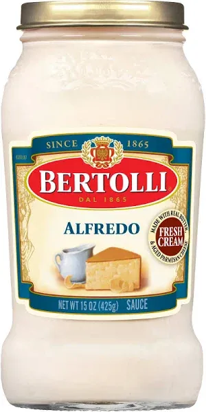 Bertolli Garlic Alfredo Pasta Sauce with Aged Parmesan Cheese, Made with Fresh Cream and Real Butter, 15 oz