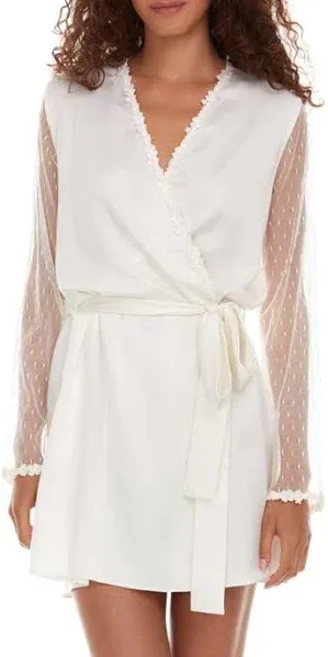 Flora Nikrooz Women's Showstopper Robe