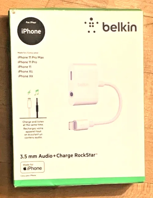 Belkin 3.5 Mm Audio Charge Rockstar Adapter for iPhone