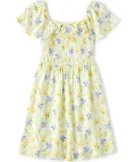 Girls Mommy And Me Floral Smocked Dress - Simplywht