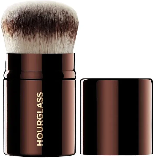 Hourglass Retractable Kabuki Brush