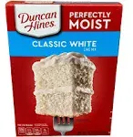 Duncan Hines Classic White Cake Mix 15.25 oz. Box