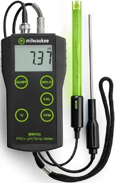 Milwaukee MW102 PH and Temperature Meter