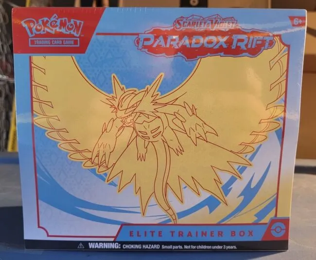 Pokemon Scarlet & Violet Paradox Rift Elite Trainer Box