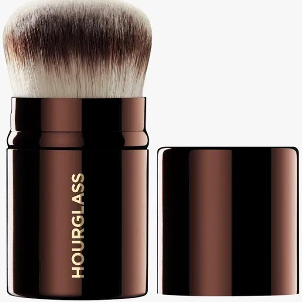 Hourglass Retractable Kabuki Brush