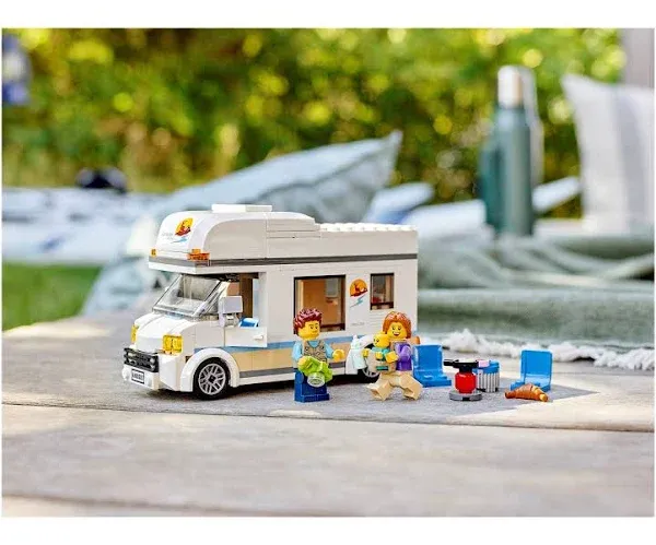 Lego - City Holiday Camper Van 60283