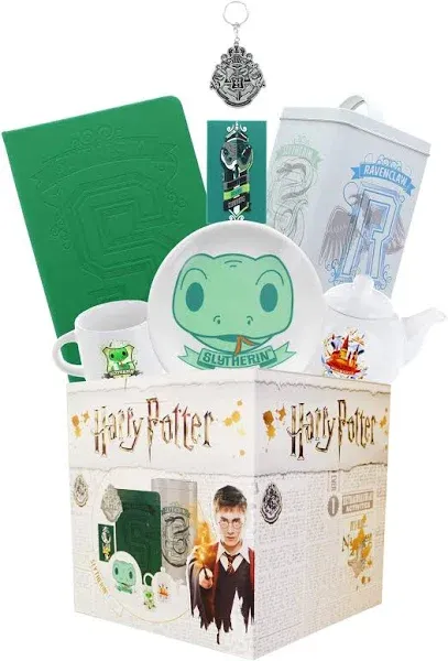 Harry Potter Slytherin House LookSee Box | Contains 7 Harry Potter Themed Gifts