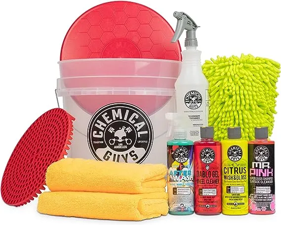 Chemical Guys HOL132 Best Car Wash Bucket Kit with Dirt Trap 16 fl oz 11 Items