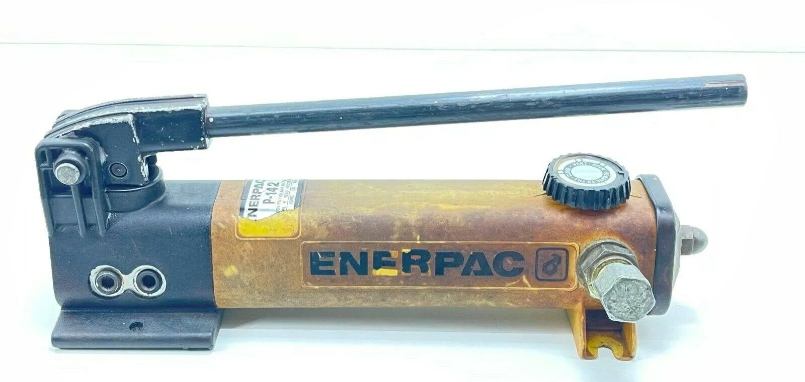 Enerpac P-142 Lightweight Hydraulic Hand Pump