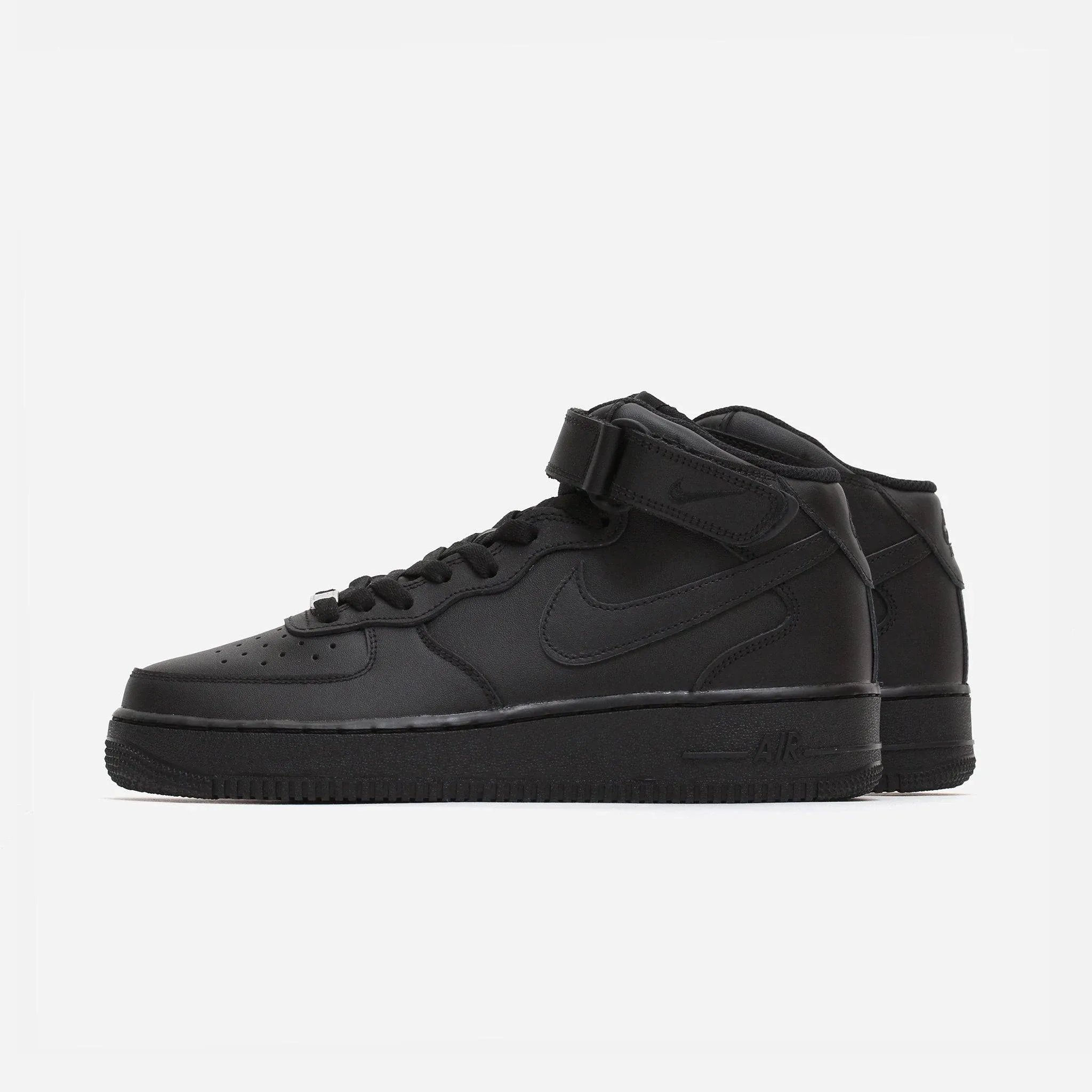 Nike Air Force 1 Mid '07 (Black) 11