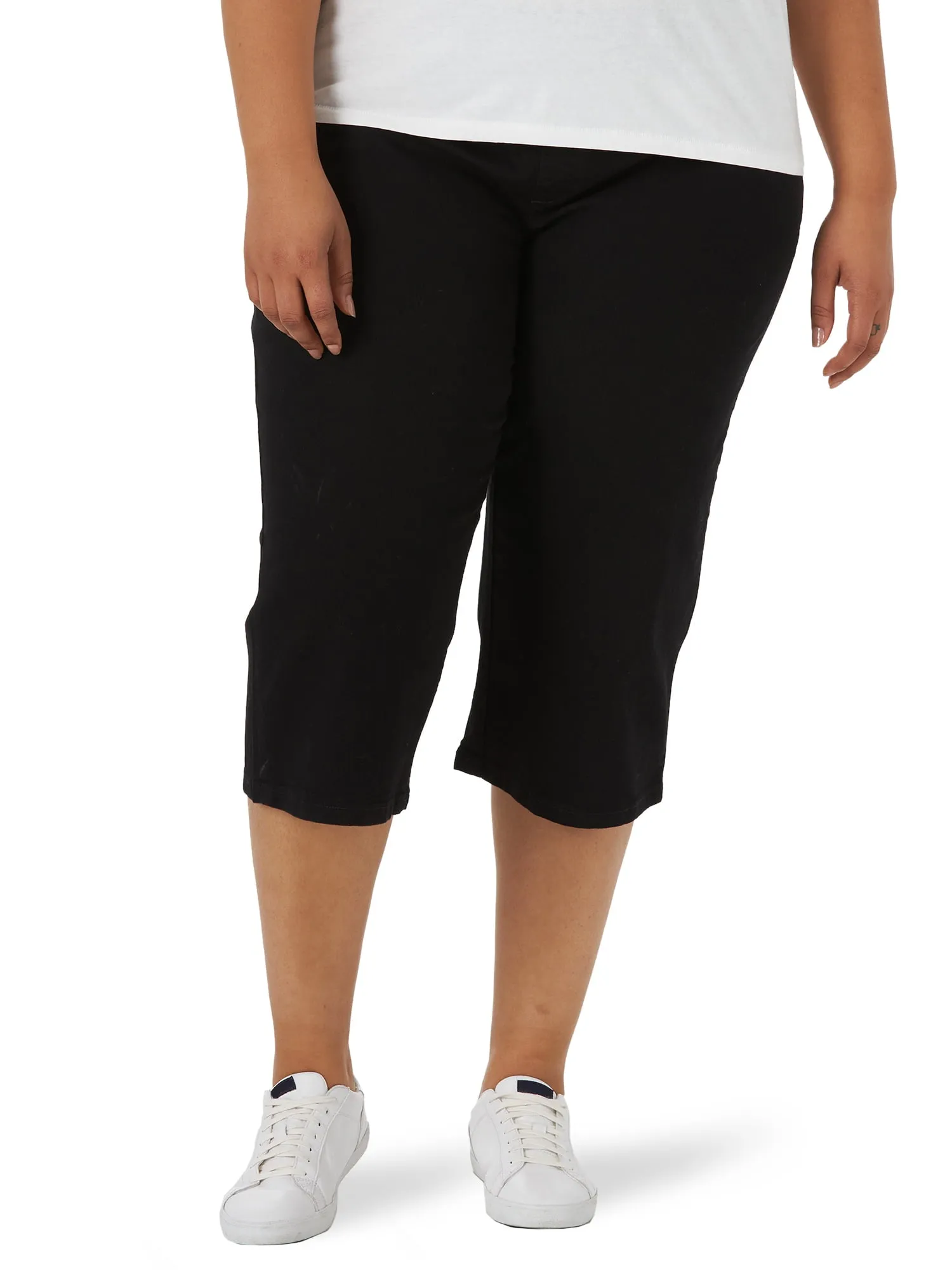 Chic Classic Collection Women's Plus-Size Easy Fit Elastic Waist Pull-On Capri Pant