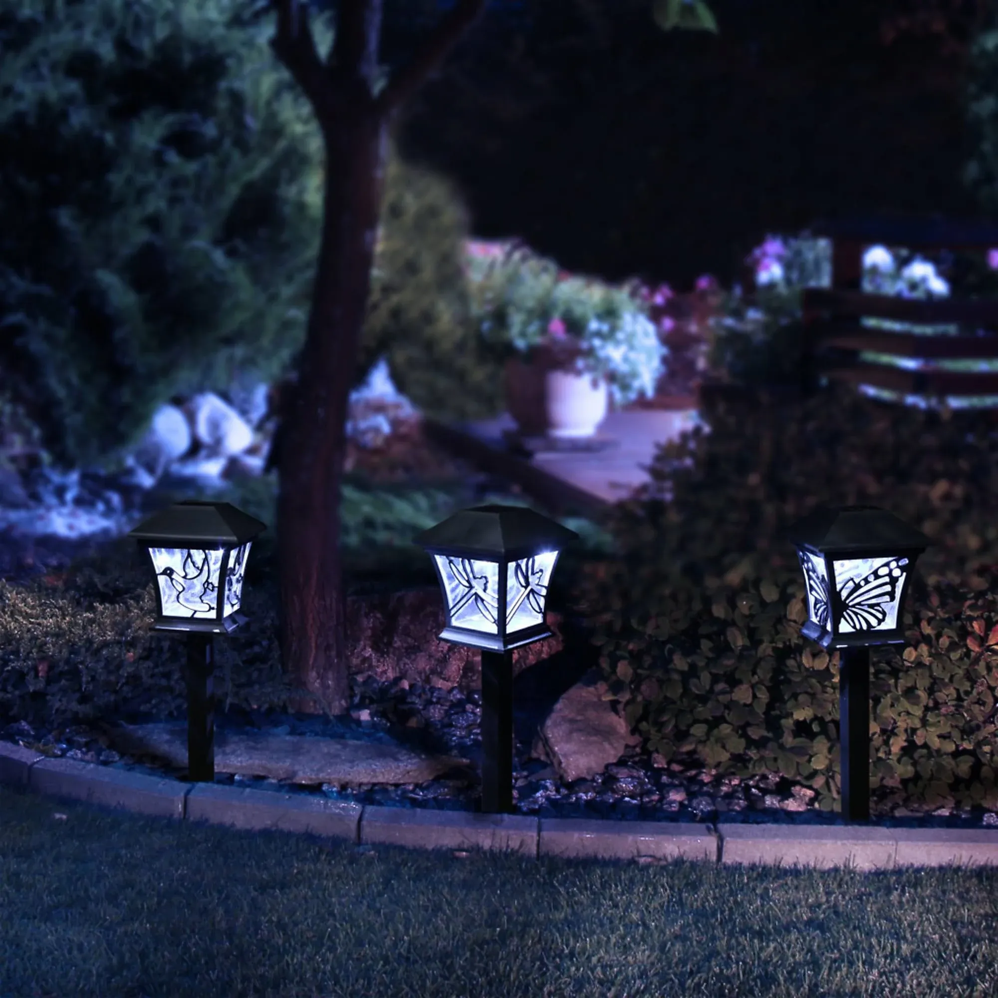 Alpine Corporation Solar-Powered Nature Inspired Pathway Lights, 3-Piece