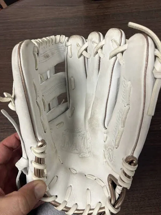 Mizuno MVP Prime 12" Fastpitch Softball Glove