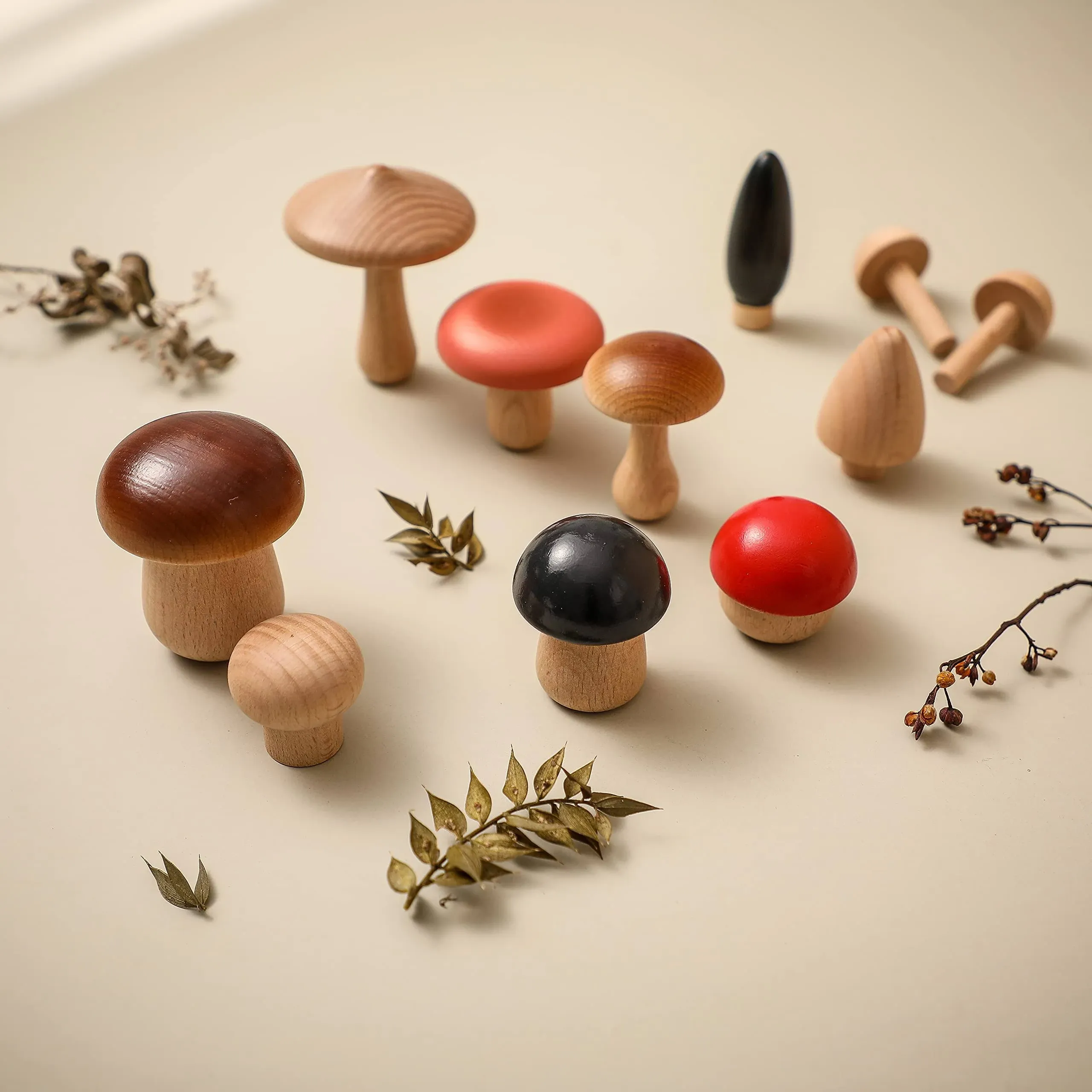 Natural Wooden Mushrooms for Arts & Craft Projects Decoration - 11 Pieces