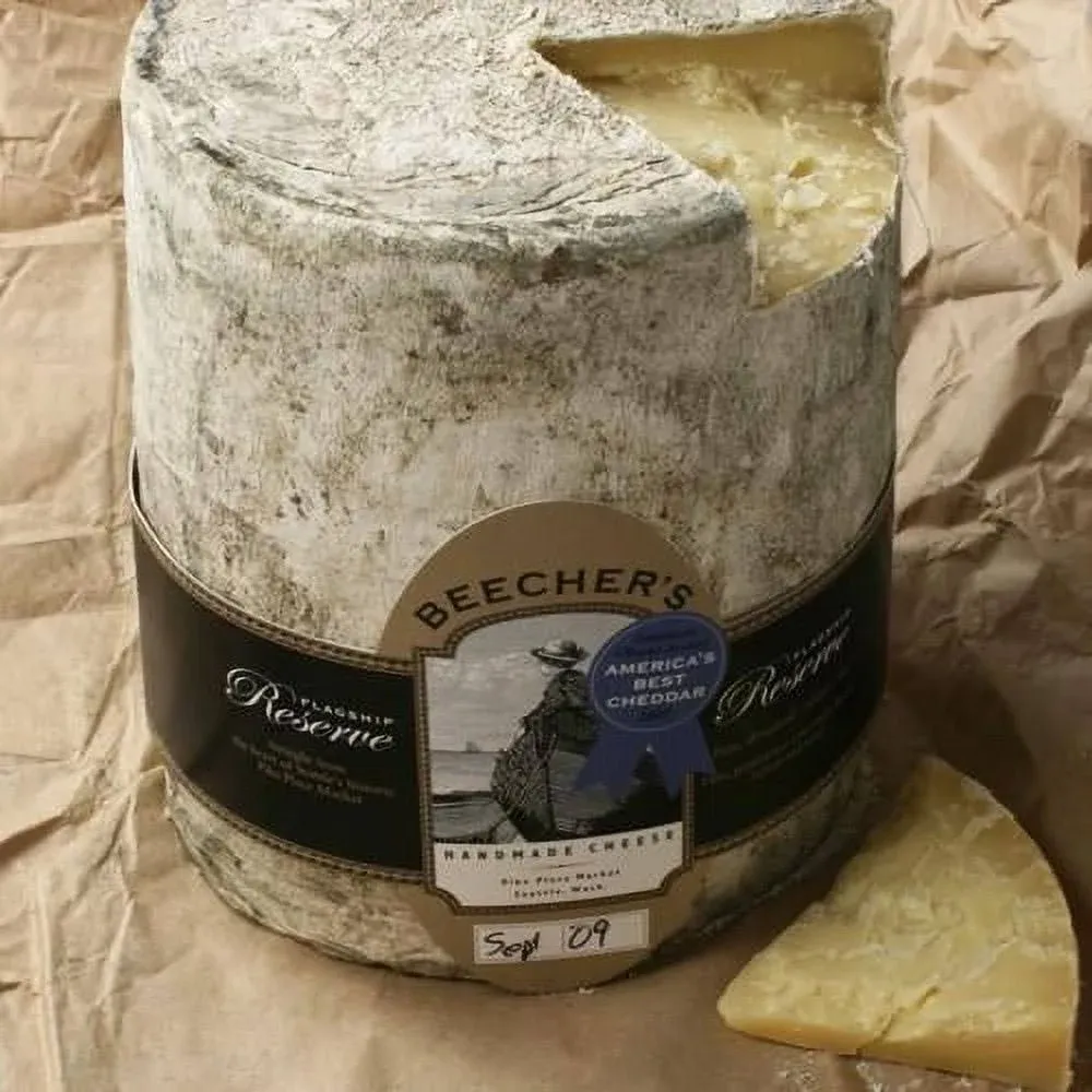 "Beecher'S Flagship Reserve Clothbound Cheddar Wheel"