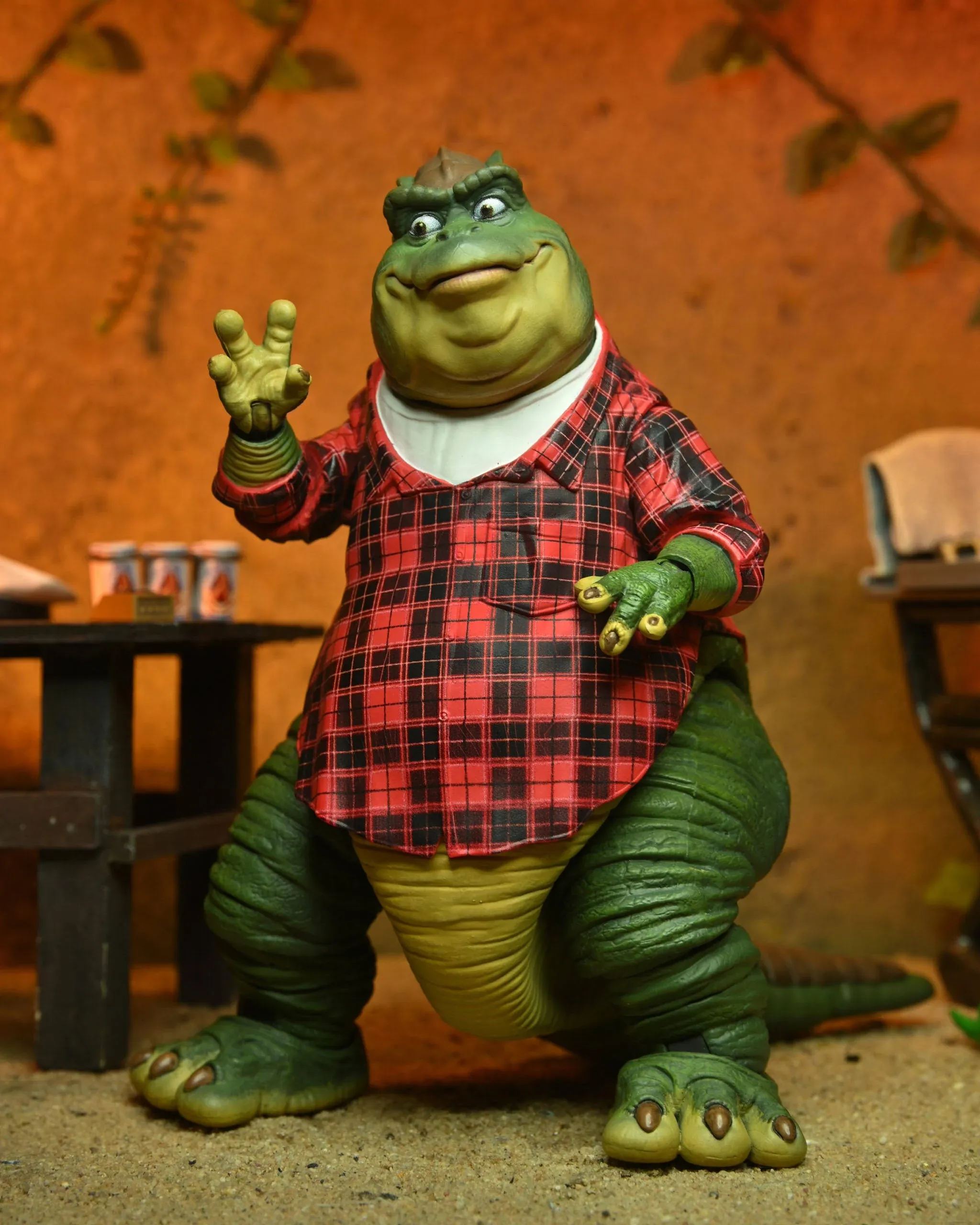 NECA Ultimate Dinosaurs Earl Sinclair Action Figure