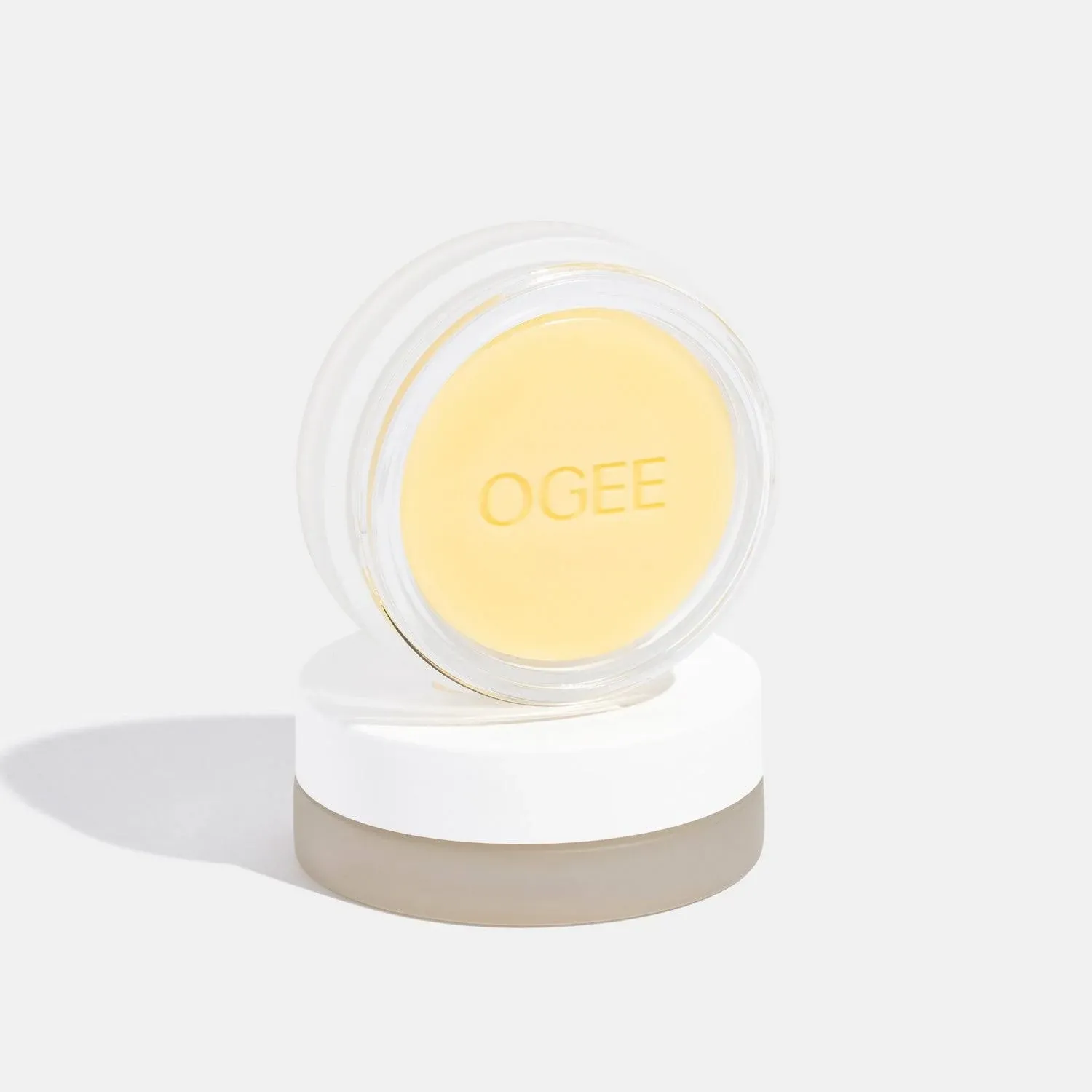 OGEE THE BRUSH CLEANER Contains Organic Ingredient CONDITION +CLEAN Makeup Brush