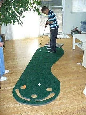 PUTT-A-BOUT Par Three Golf Putting Green