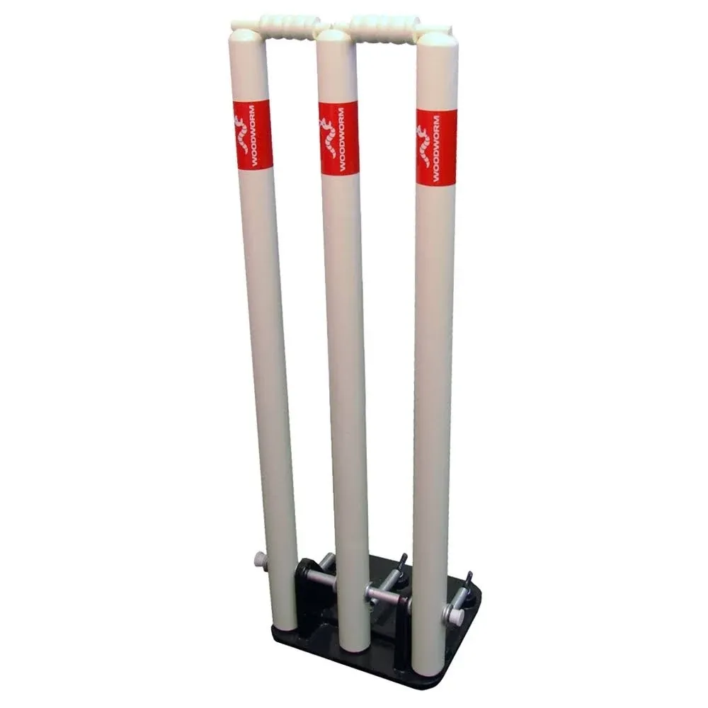 Woodworm Cricket Spring Back Stumps + Bails ICC 28&#034; Senior / Adult Size