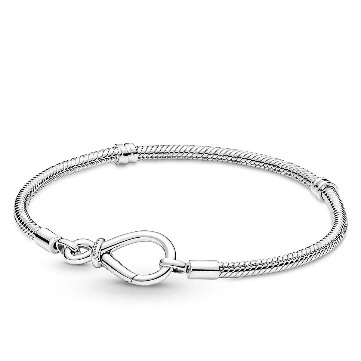 Pandora Moments Infinity Knot Snake Chain Bracelet - Compatible Moments Charms - Sterling Silver Charm Bracelet for Women - Gift for Her - 23 cm, No Gift Box