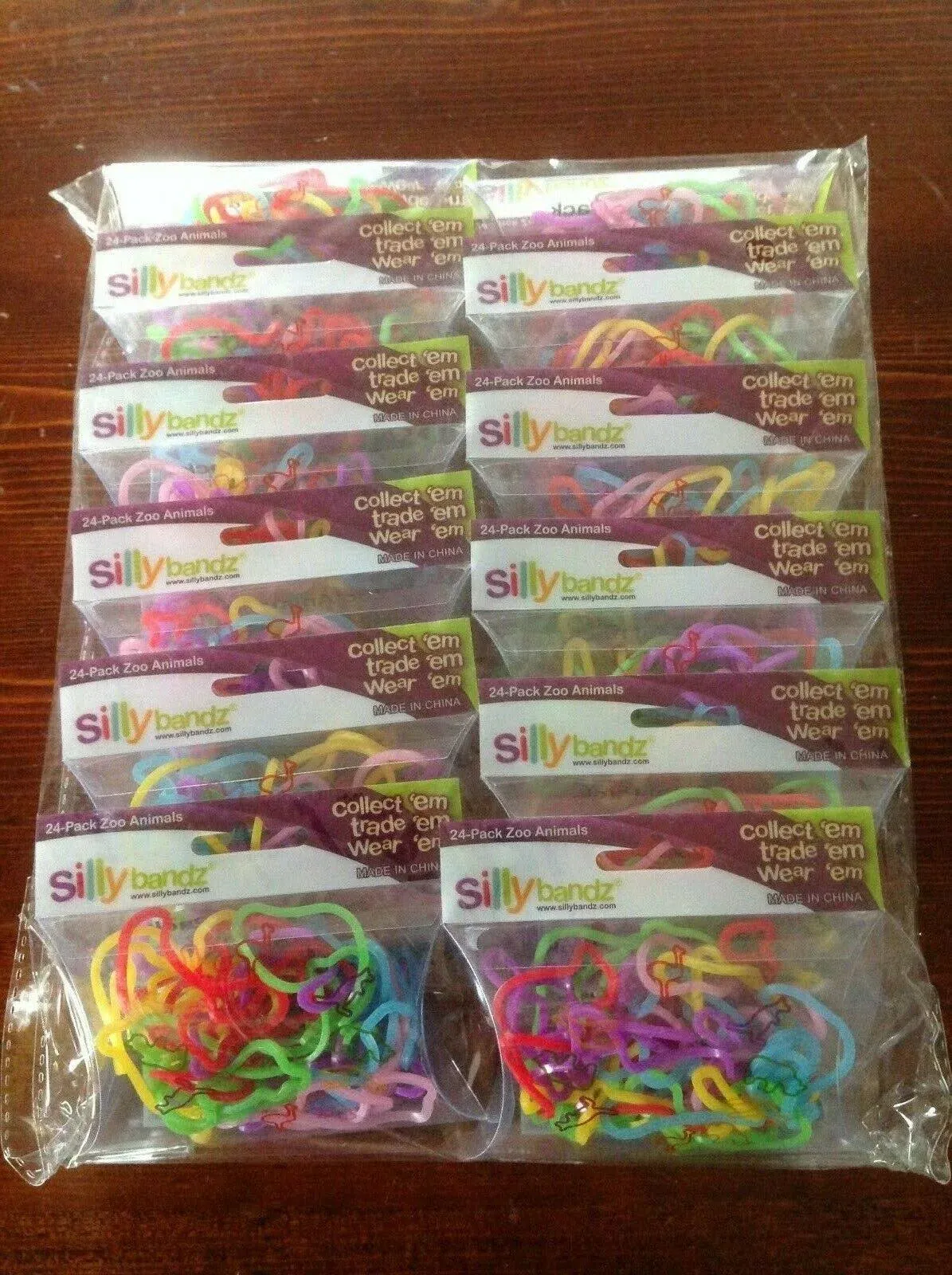 Silly Bandz Zoo Animals - 24 Pack Sealed