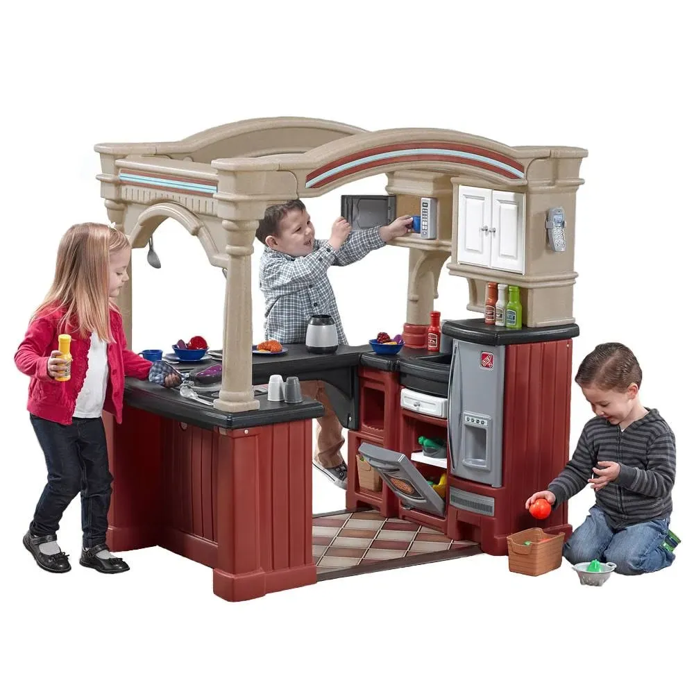 Step2 Grand Walk-In Kitchen with 103 Piece Play Food Accessory Set